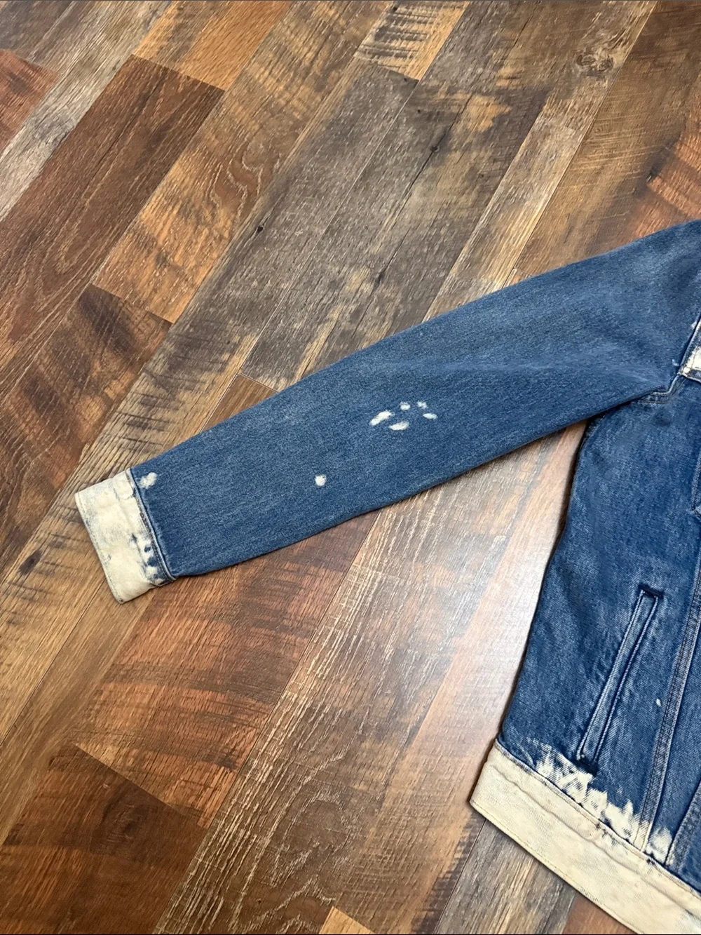 Levi’s Original Trucker Jacket Medium Blue Bleach Splatter Distressed Denim - Picture 5 of 8